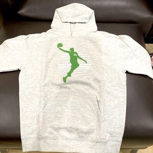 Giannis NBA Sweater gently used few times